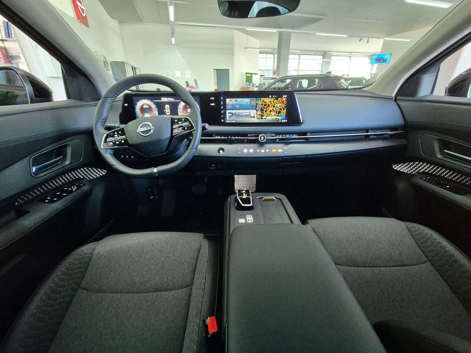 NISSAN Ariya 87 kWh Advance