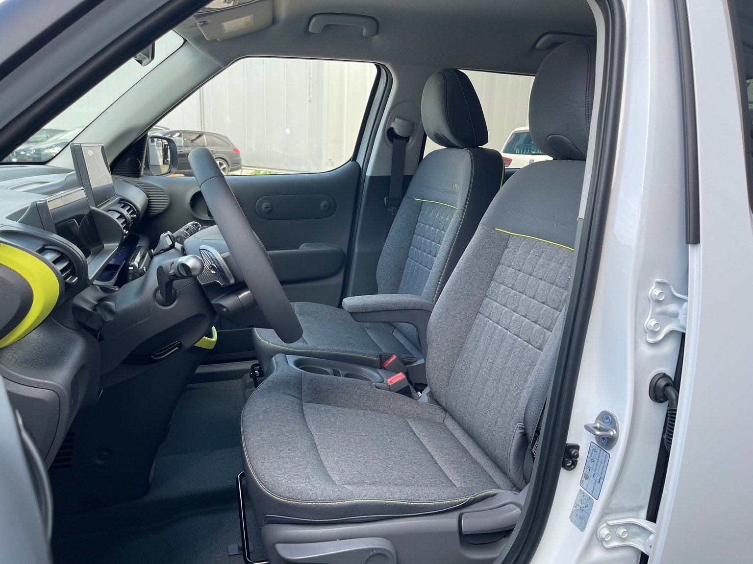 HYUNDAI Inster 49kWh Vertex Cross