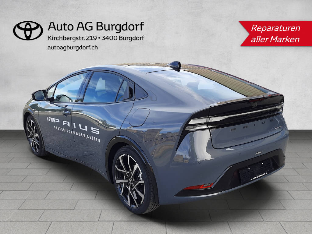 TOYOTA Prius 2.0 Plug-In-Hybrid Style
