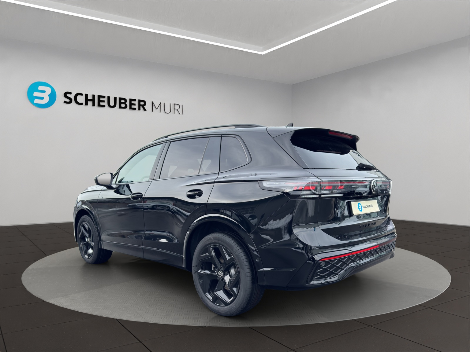 VW Tiguan 2.0 TSI DSG R-Line 4Motion