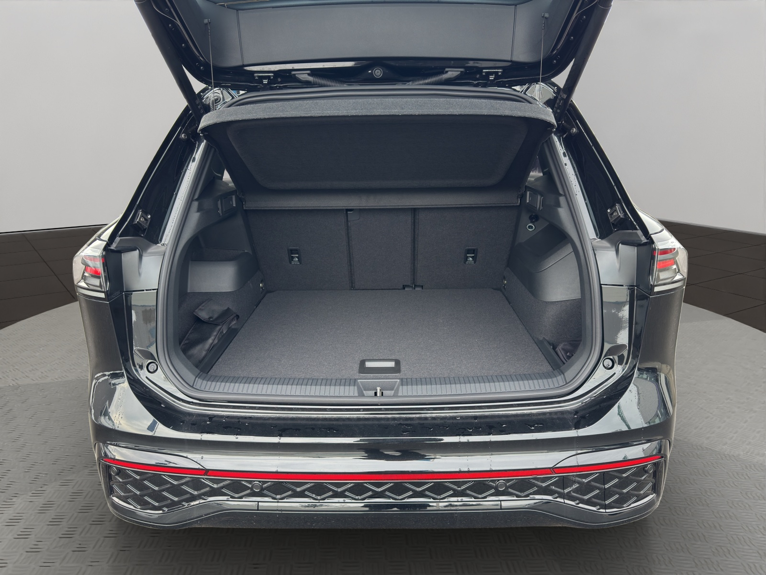 VW Tiguan 2.0 TSI DSG R-Line 4Motion