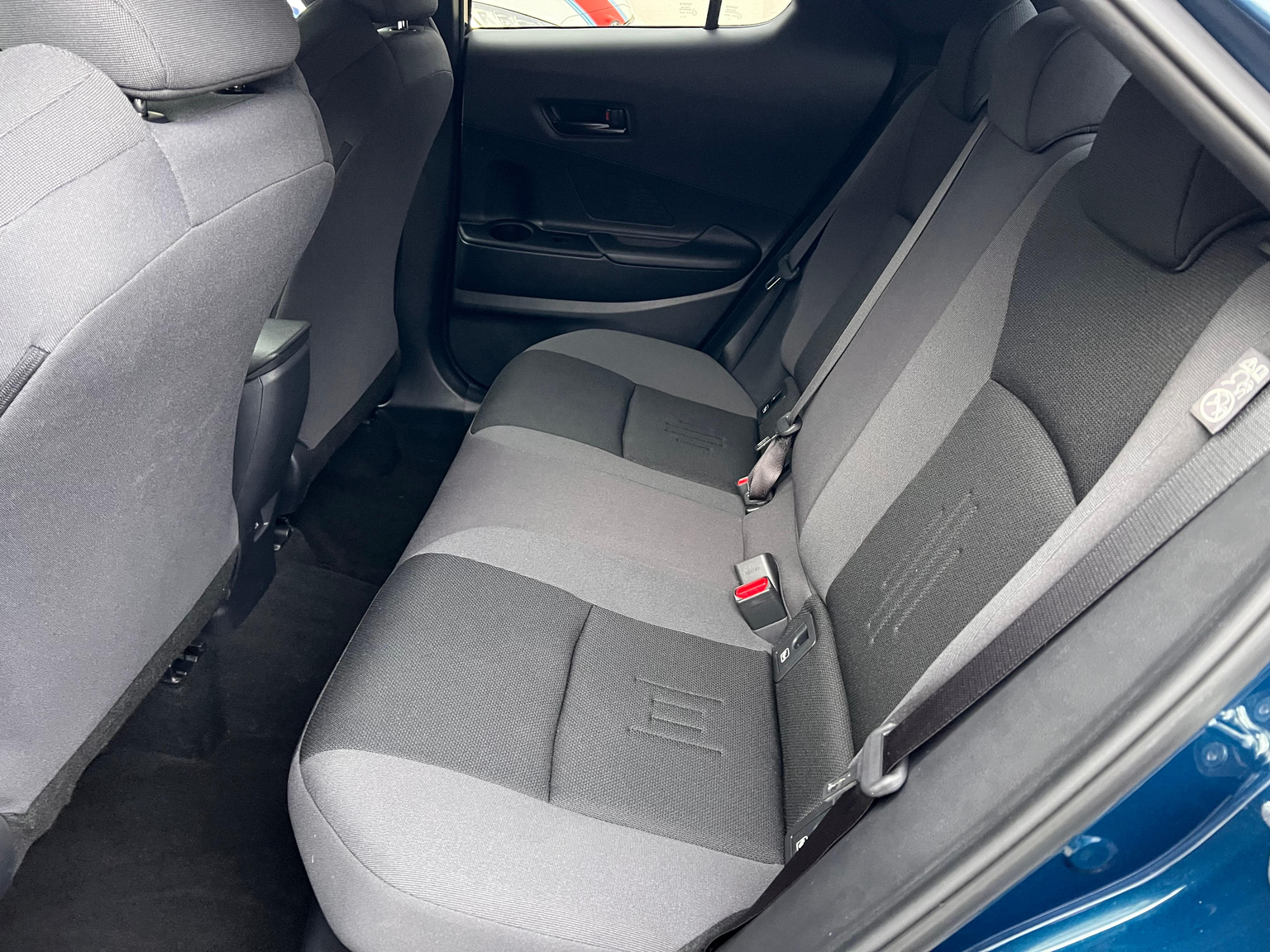 TOYOTA C-HR 2.0 HEV Trend 4x4