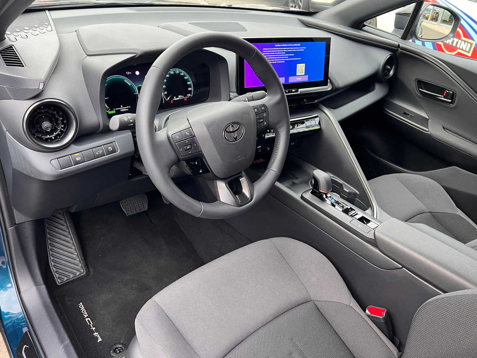 TOYOTA C-HR 2.0 HEV Trend 4x4