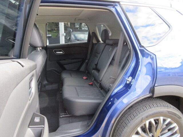 NISSAN X-Trail 1.5 VC-T Tekna+ e-4orce