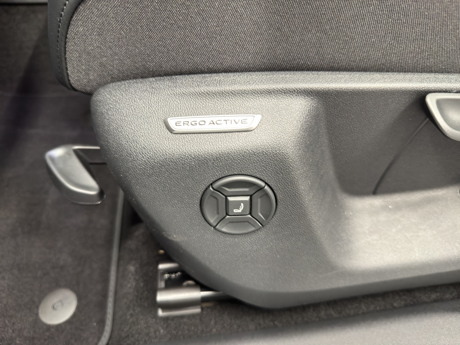 VW Tiguan 2.0 TDI SCR Elegance DSG 4motion