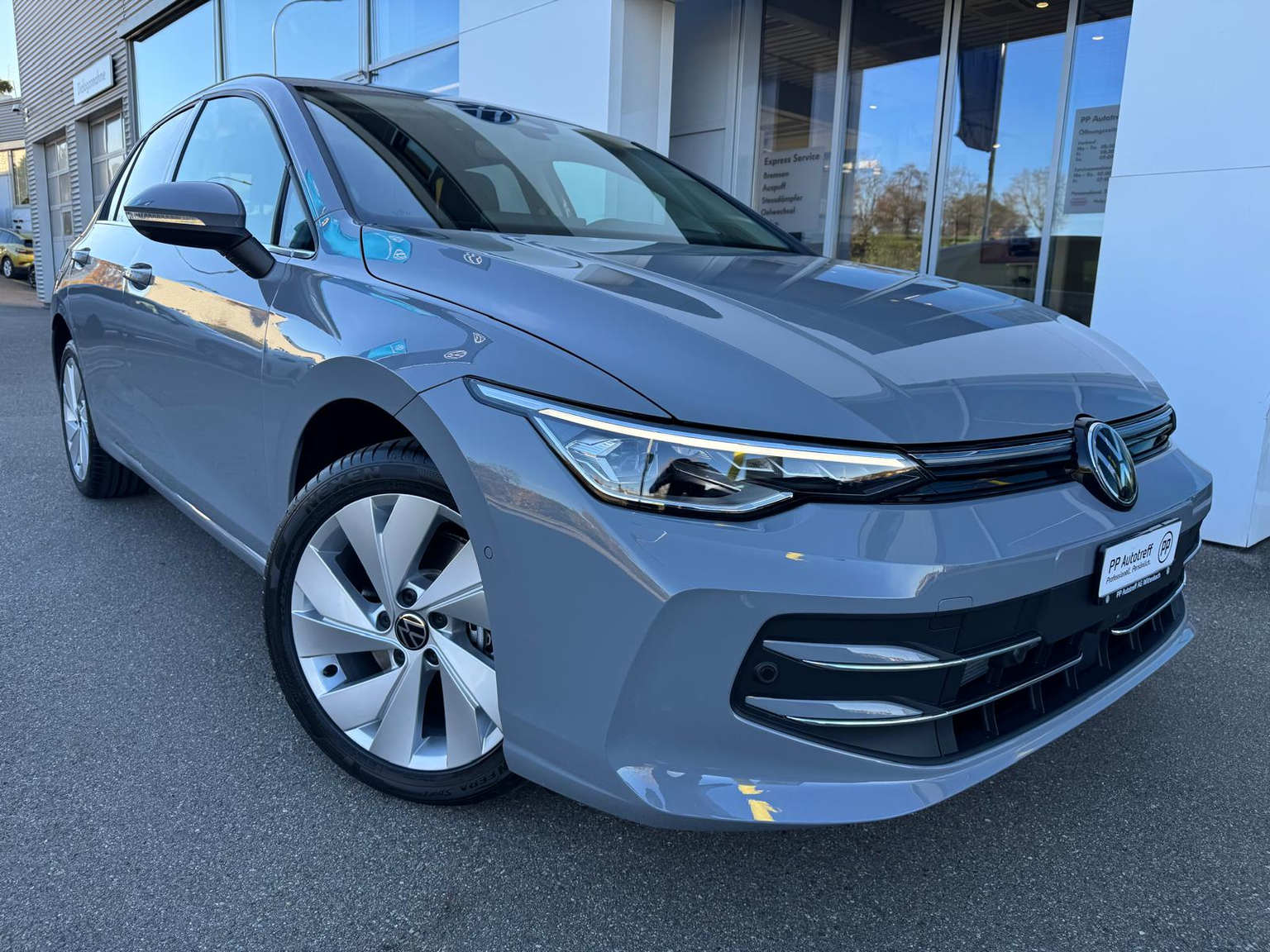 VW Golf 1.5 TSI PHEV Style