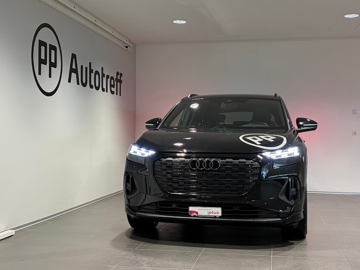 AUDI Q4 e-tron 50 quattro