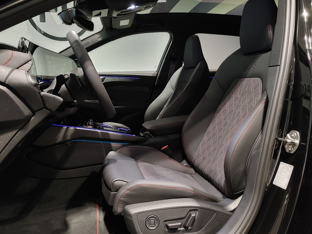 AUDI A6 Avant TFSI quattro 270 kW S tronic