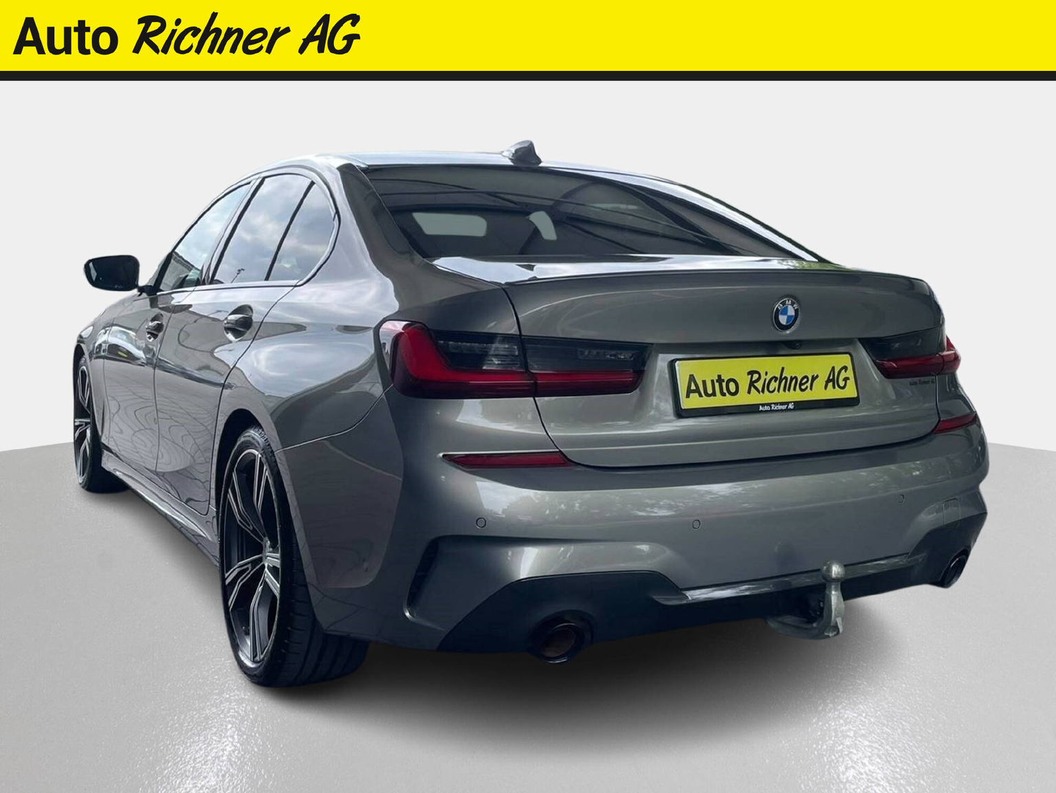 BMW 330i SAG