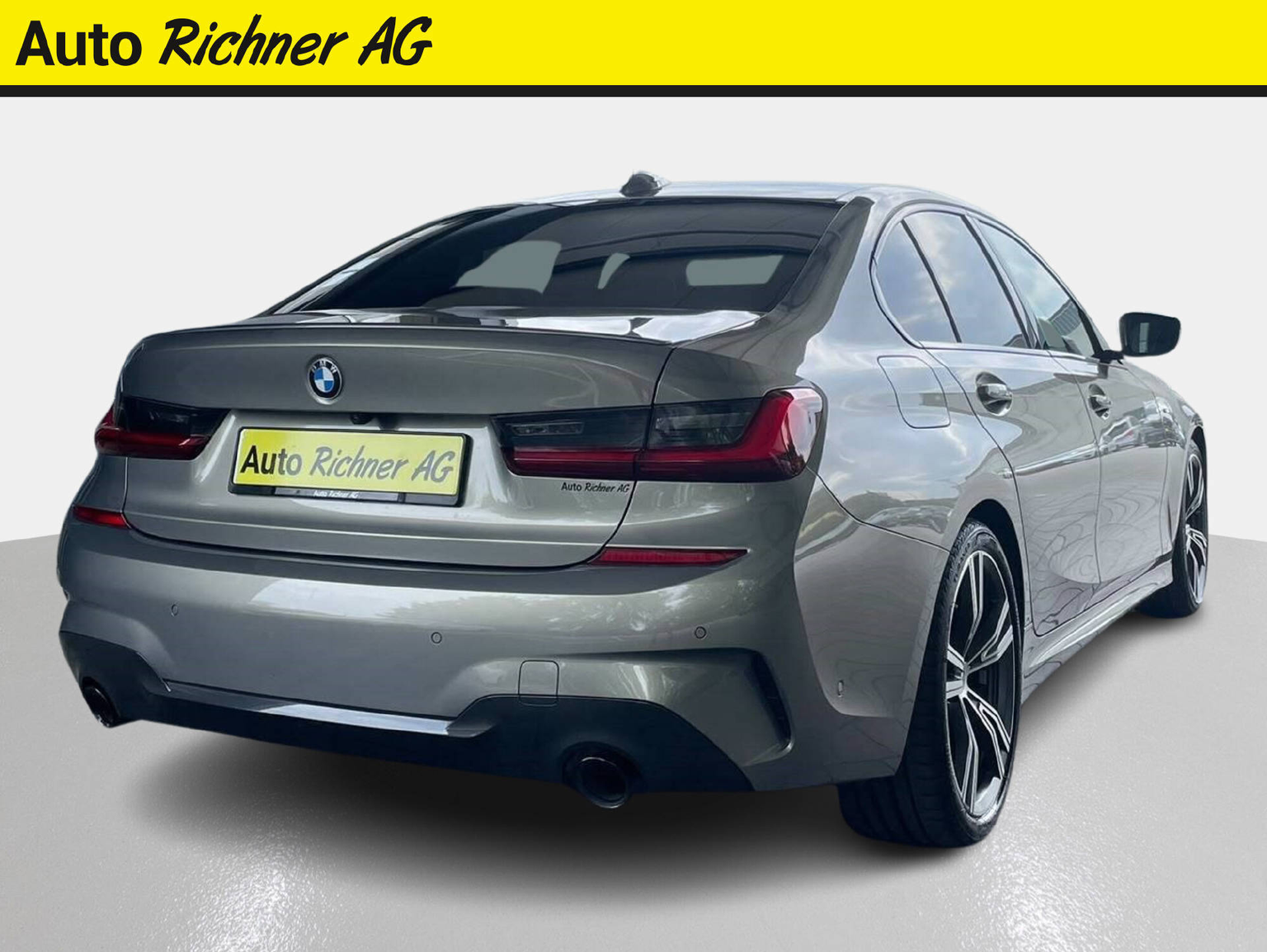 BMW 330i SAG