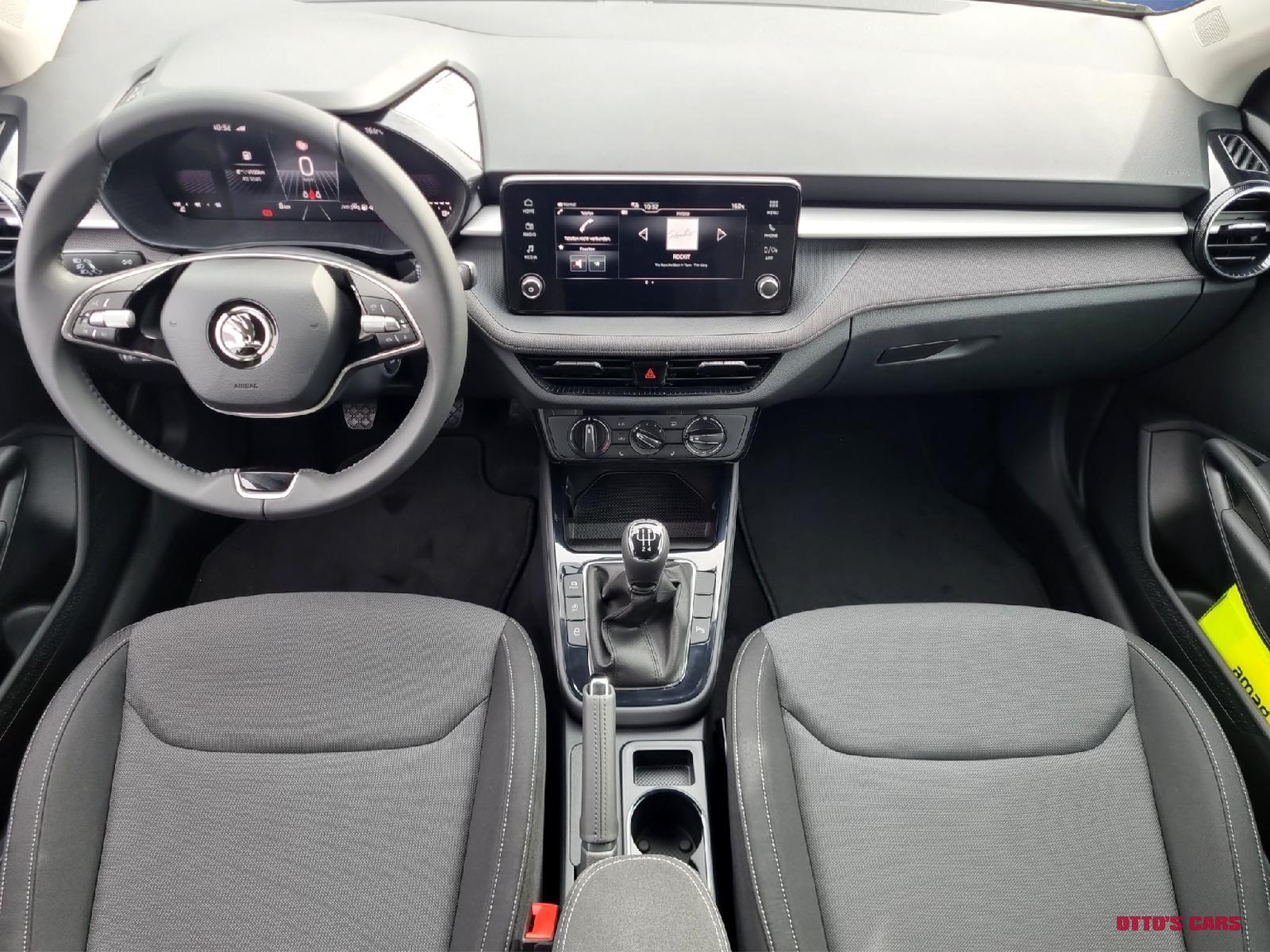 SKODA Fabia 1.0 TSI Selection *Abstandstempomat*Spurhalte*Rückfahrkamera* 2025