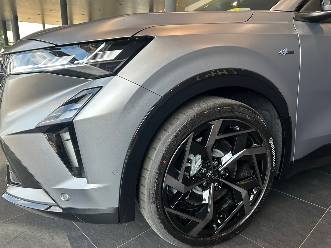 RENAULT Rafale 1.2 E-Tech Plug-in Hybrid 300 4x4 Atelier Alpine