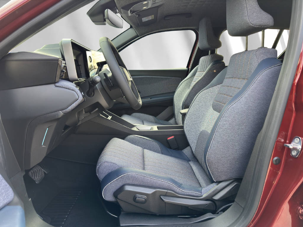 RENAULT R4 E-Tech Comfort Range techno