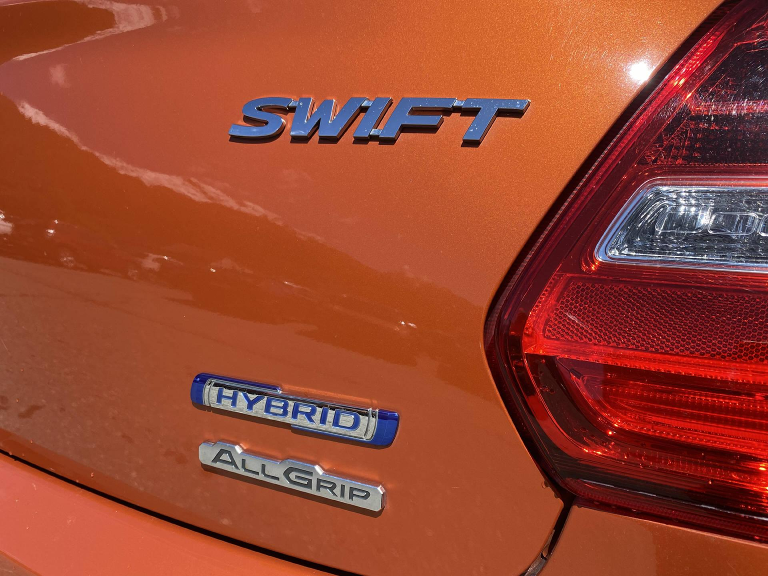 SUZUKI Swift 1.2 Compact+ Hybrid 4x4