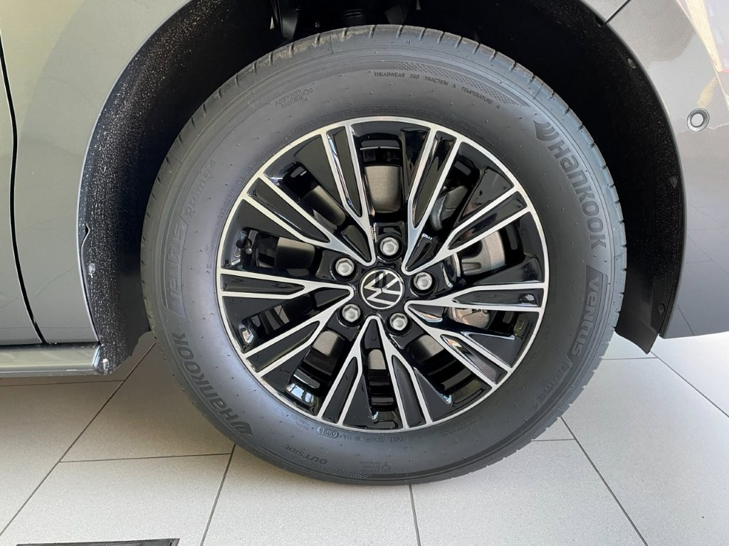 VW Multivan 2.0 TDI Liberty DSG Lang