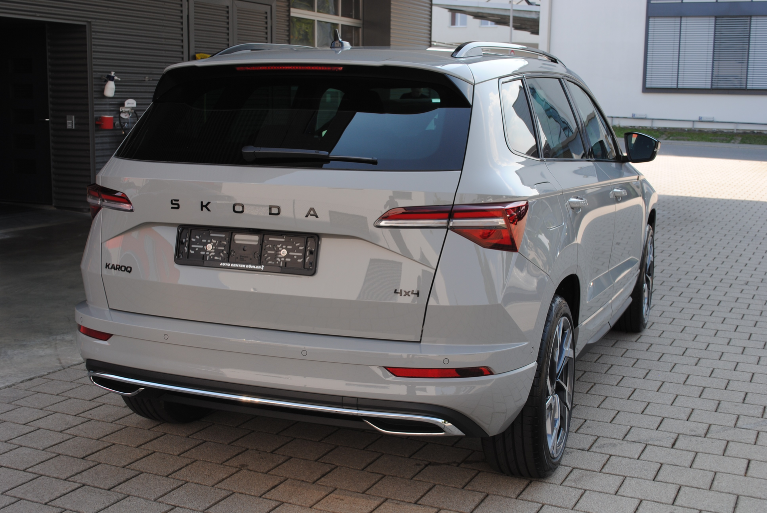 SKODA Karoq 1.5 TSI SportLine DSG
