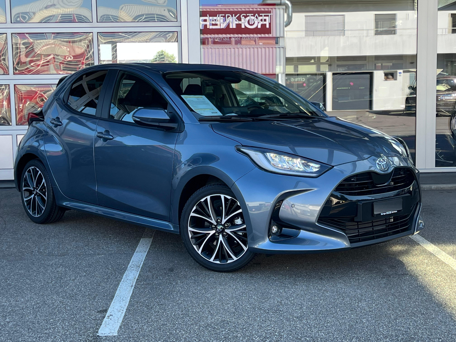 Vehicle Image