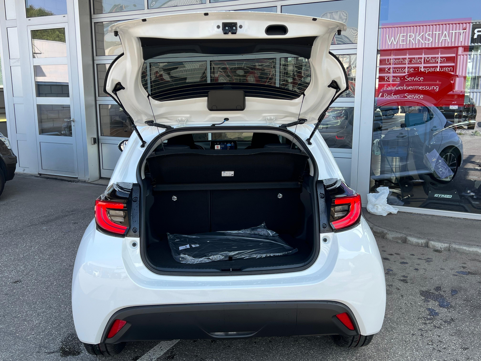 Vehicle Image