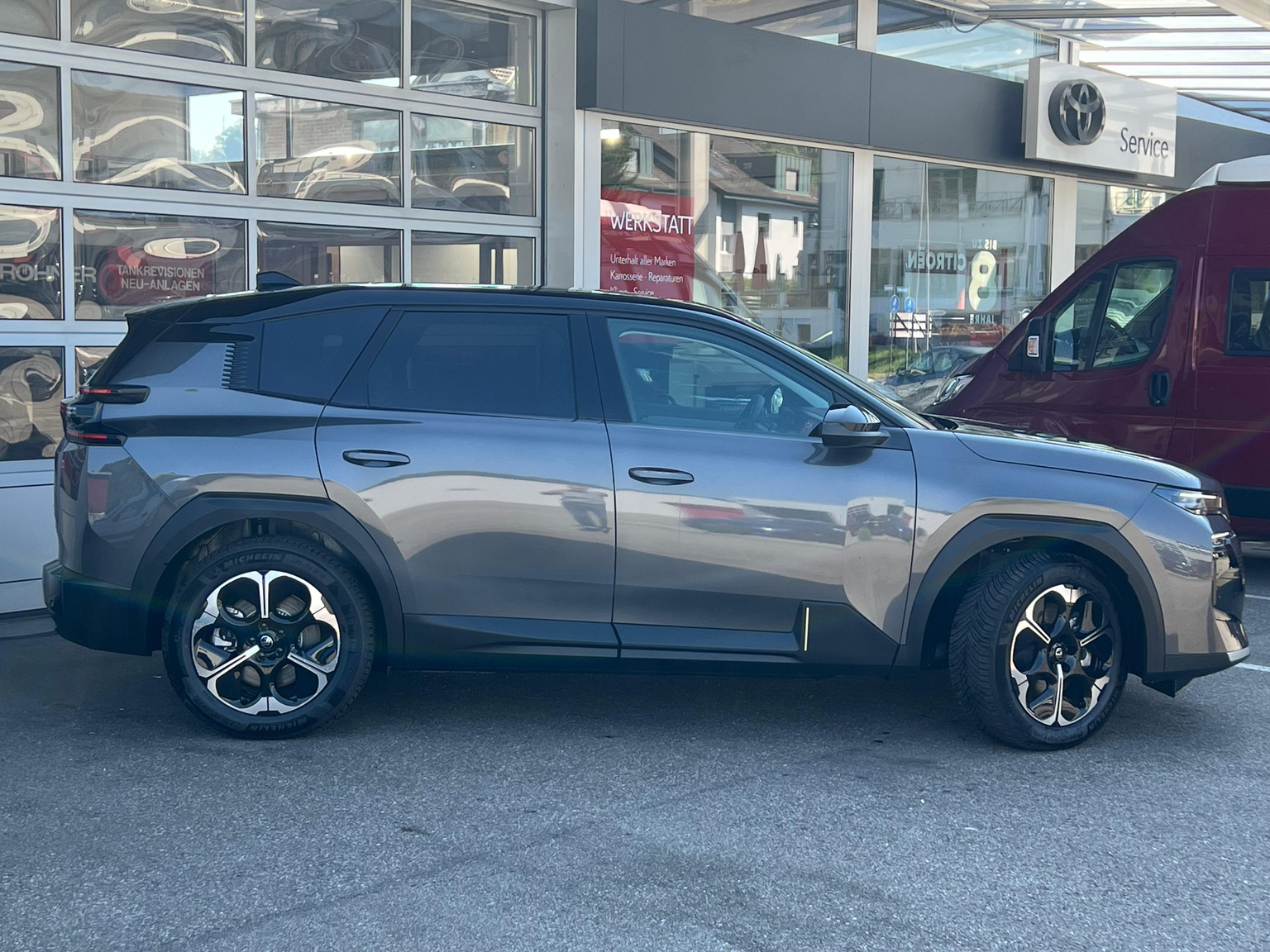 Vehicle Image