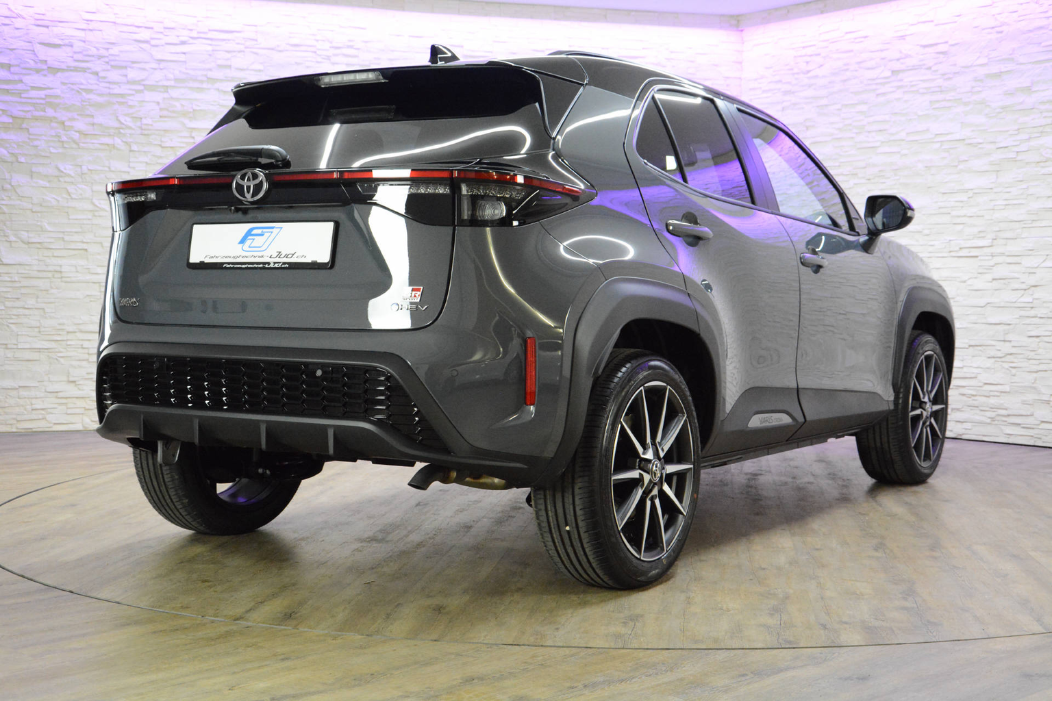 TOYOTA Yaris Cross 1.5 VVT-i HSD GR Sport
