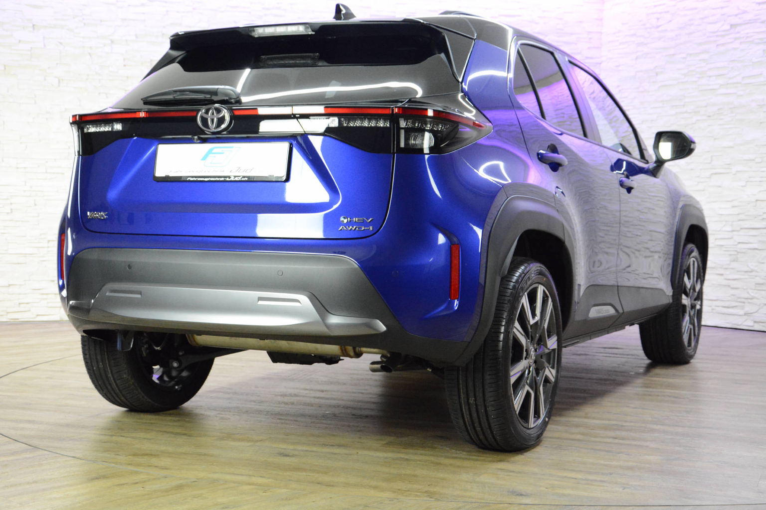 TOYOTA TOYOTA Yaris Cross 1.5 VVT-i HSD Premium AWD-i