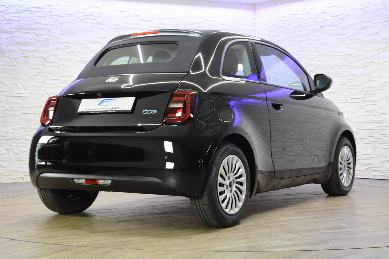 FIAT 500 Red Komfortpaket