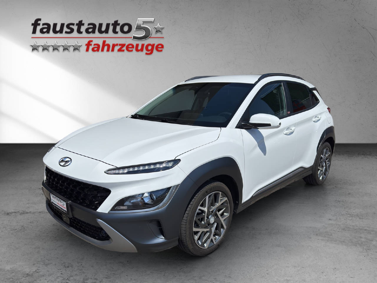 HYUNDAI Kona 1.6 GDi Hybrid Amplia MY21