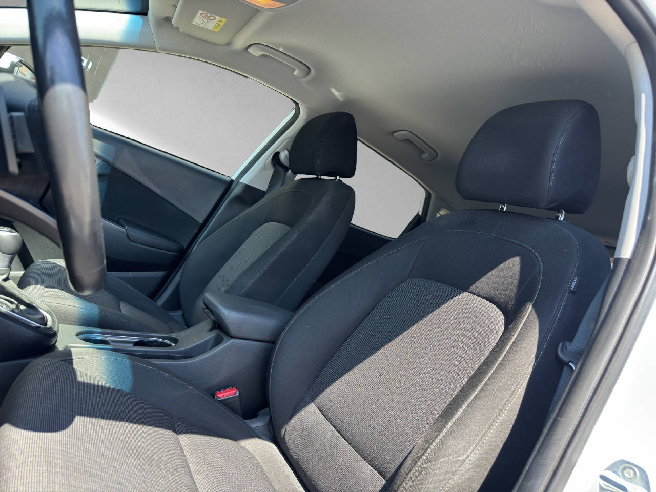 HYUNDAI Kona 1.6 GDi Hybrid Amplia MY21