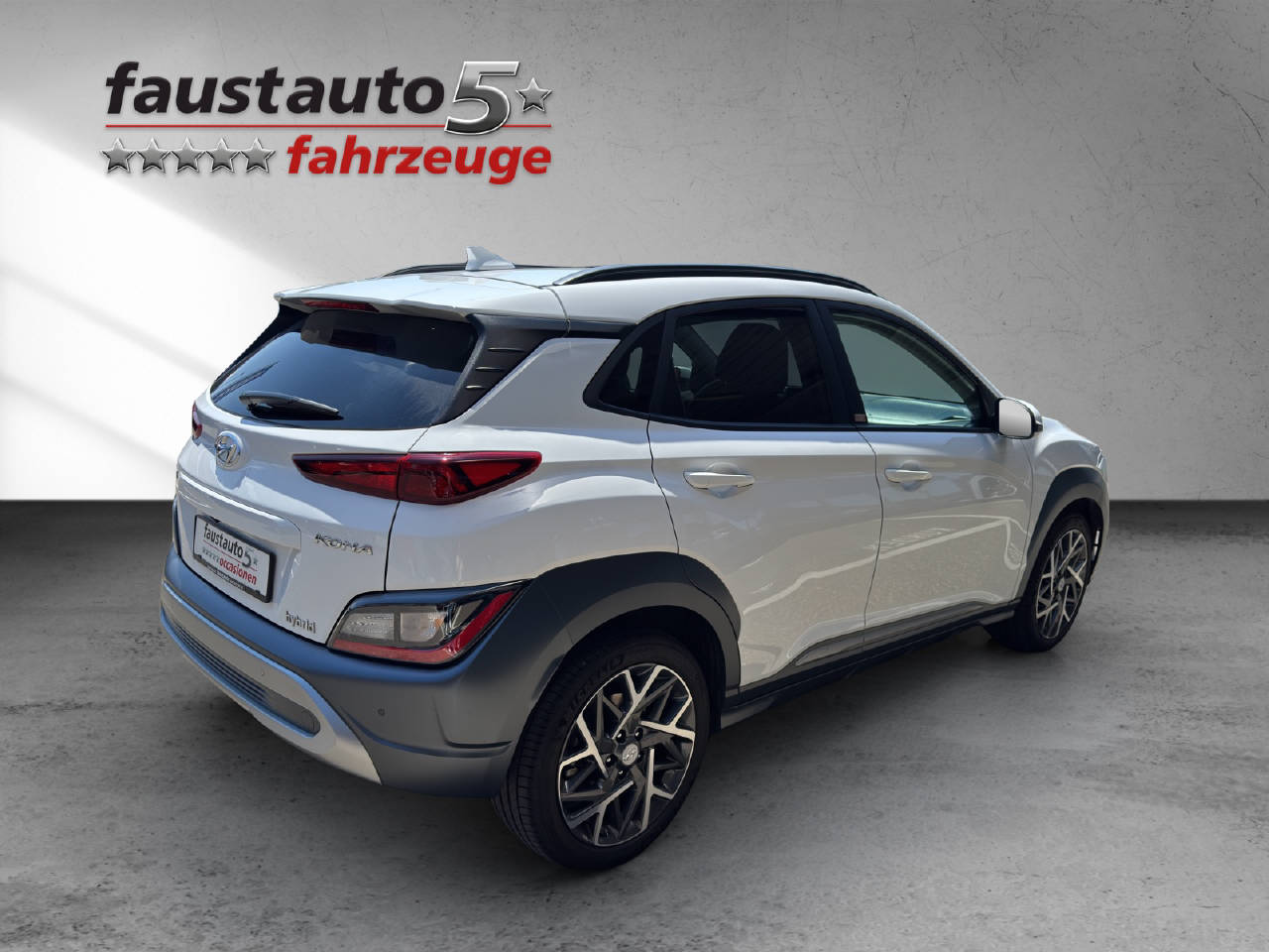 HYUNDAI Kona 1.6 GDi Hybrid Amplia MY21