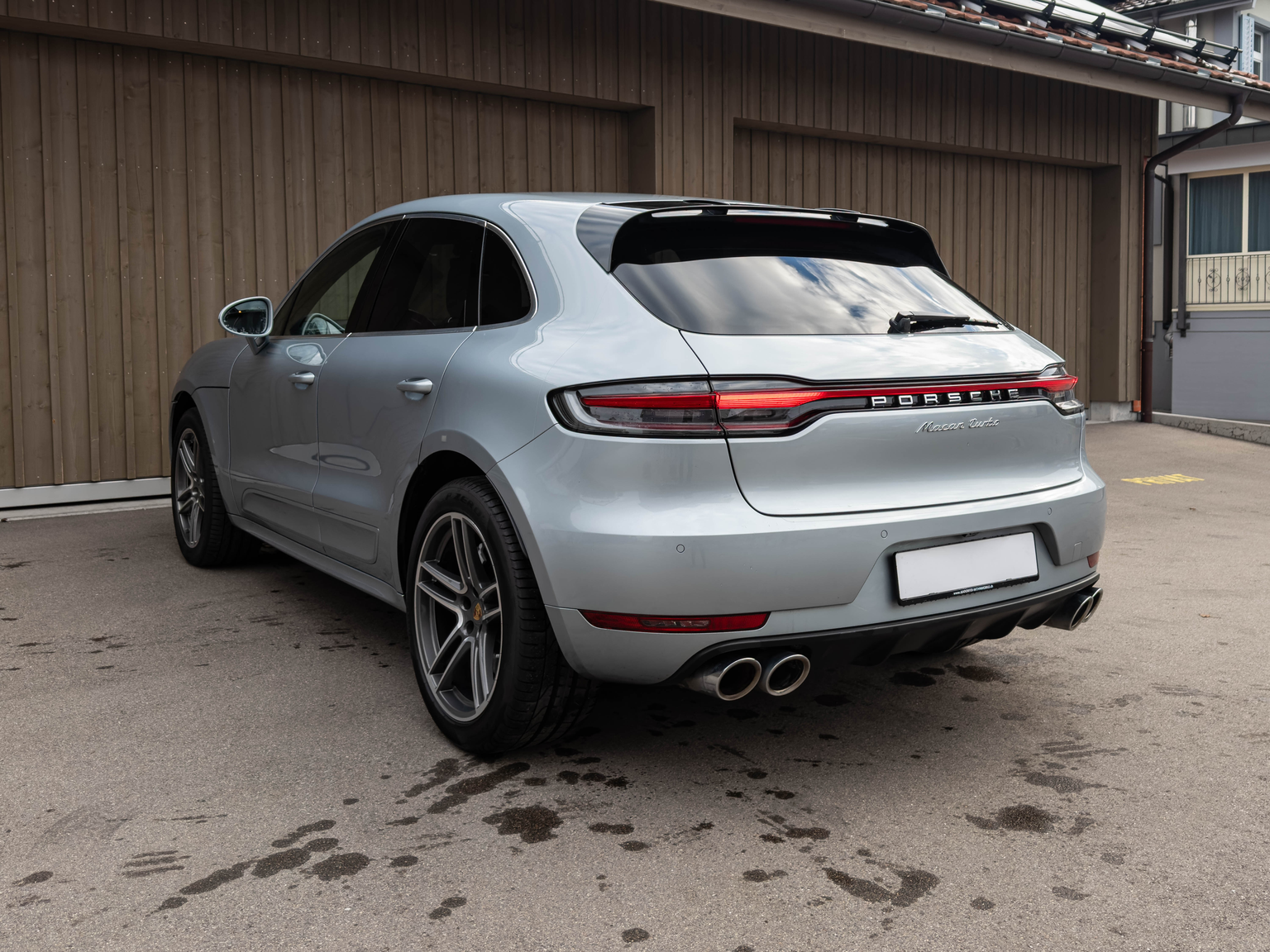 PORSCHE Macan Turbo PDK
