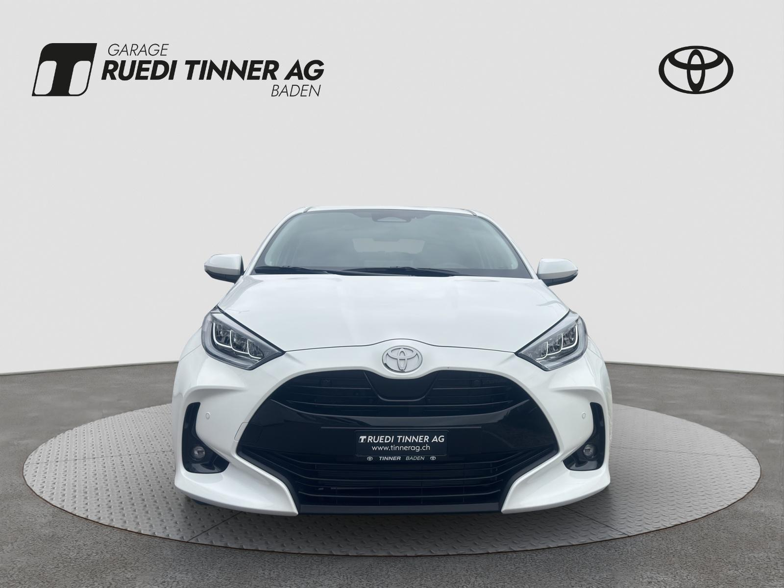 TOYOTA Yaris 1.5 VVT-i HSD Trend