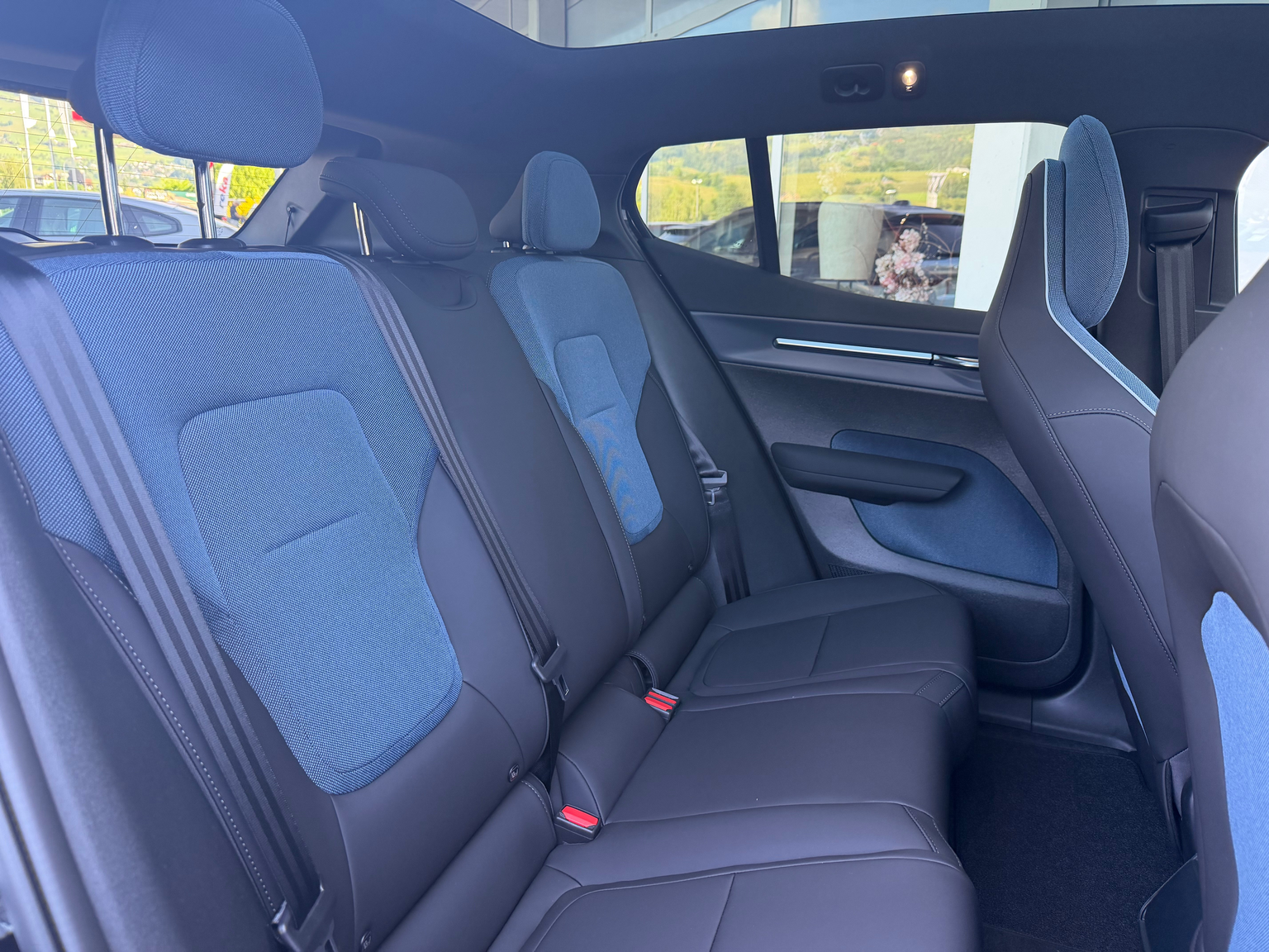 VOLVO EX30 Cross Country Twin Performance AWD