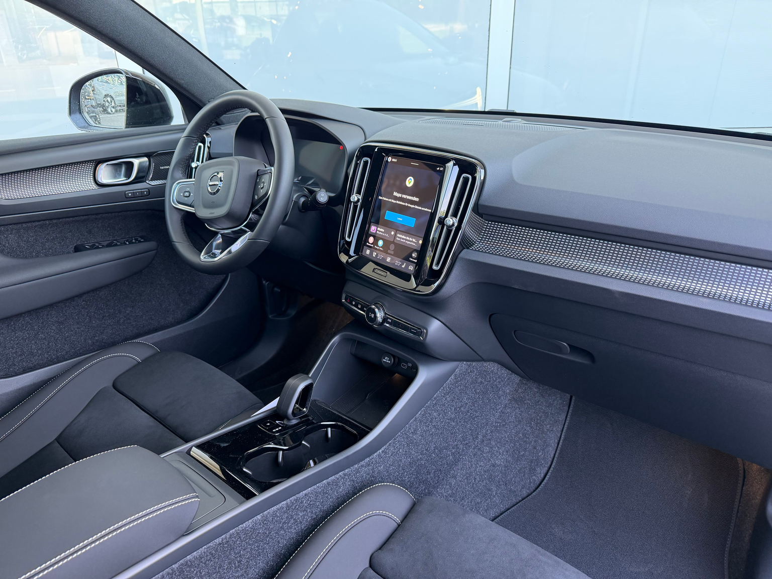 VOLVO EX40 XCENTRIC Twin Motor AWD Ultra