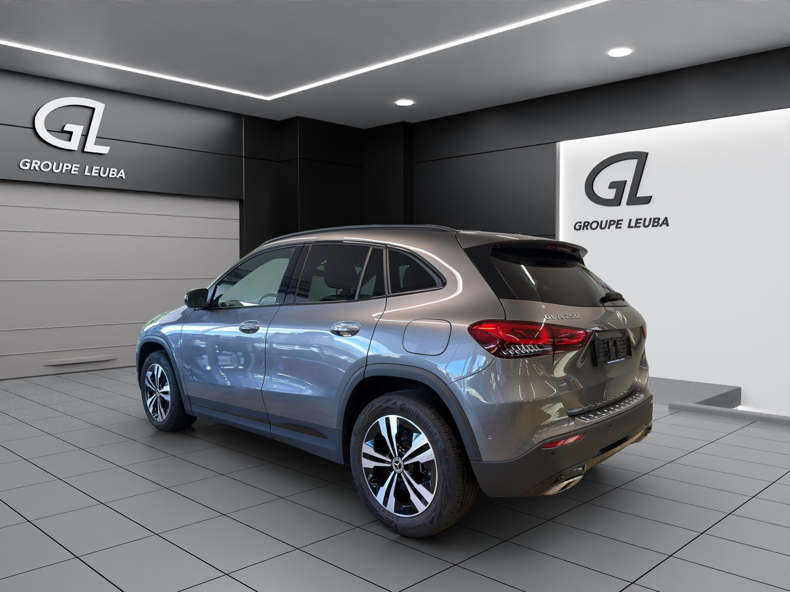 MERCEDES-BENZ GLA 250 4Matic Progressive 8G-DCT