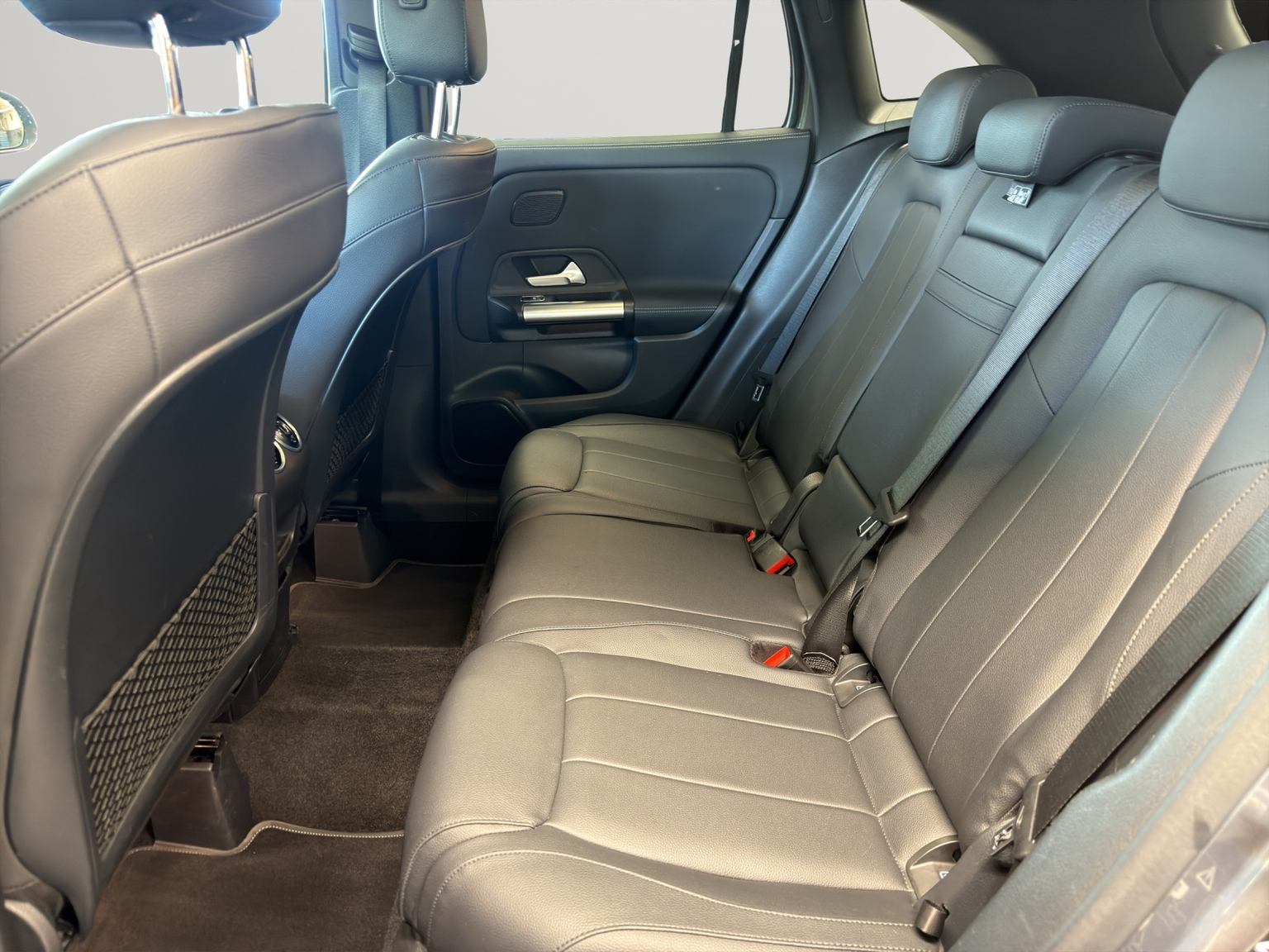 MERCEDES-BENZ GLA 250 4Matic Progressive 8G-DCT