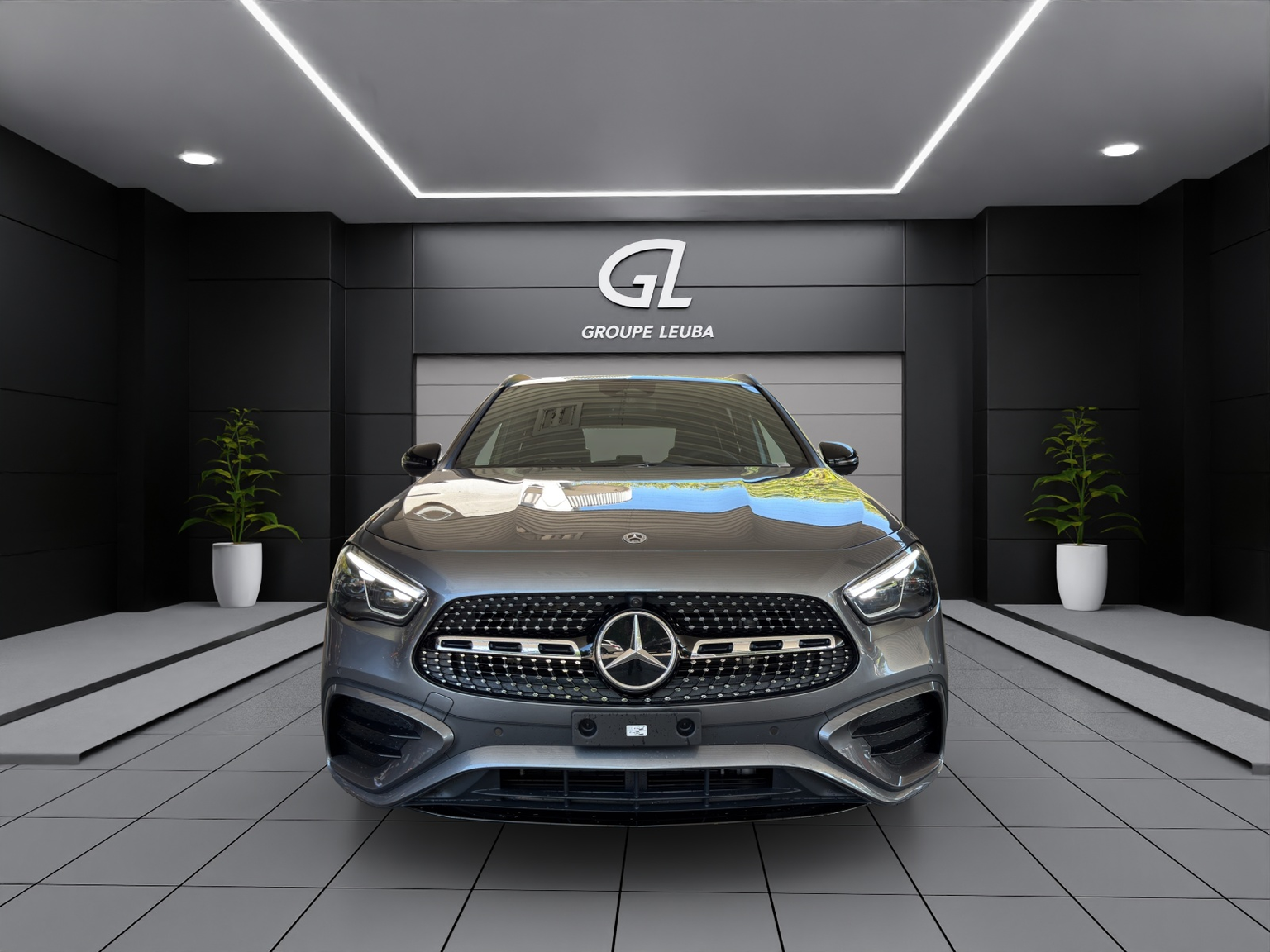 MERCEDES-BENZ GLA 200 Night Star 7G-DCT