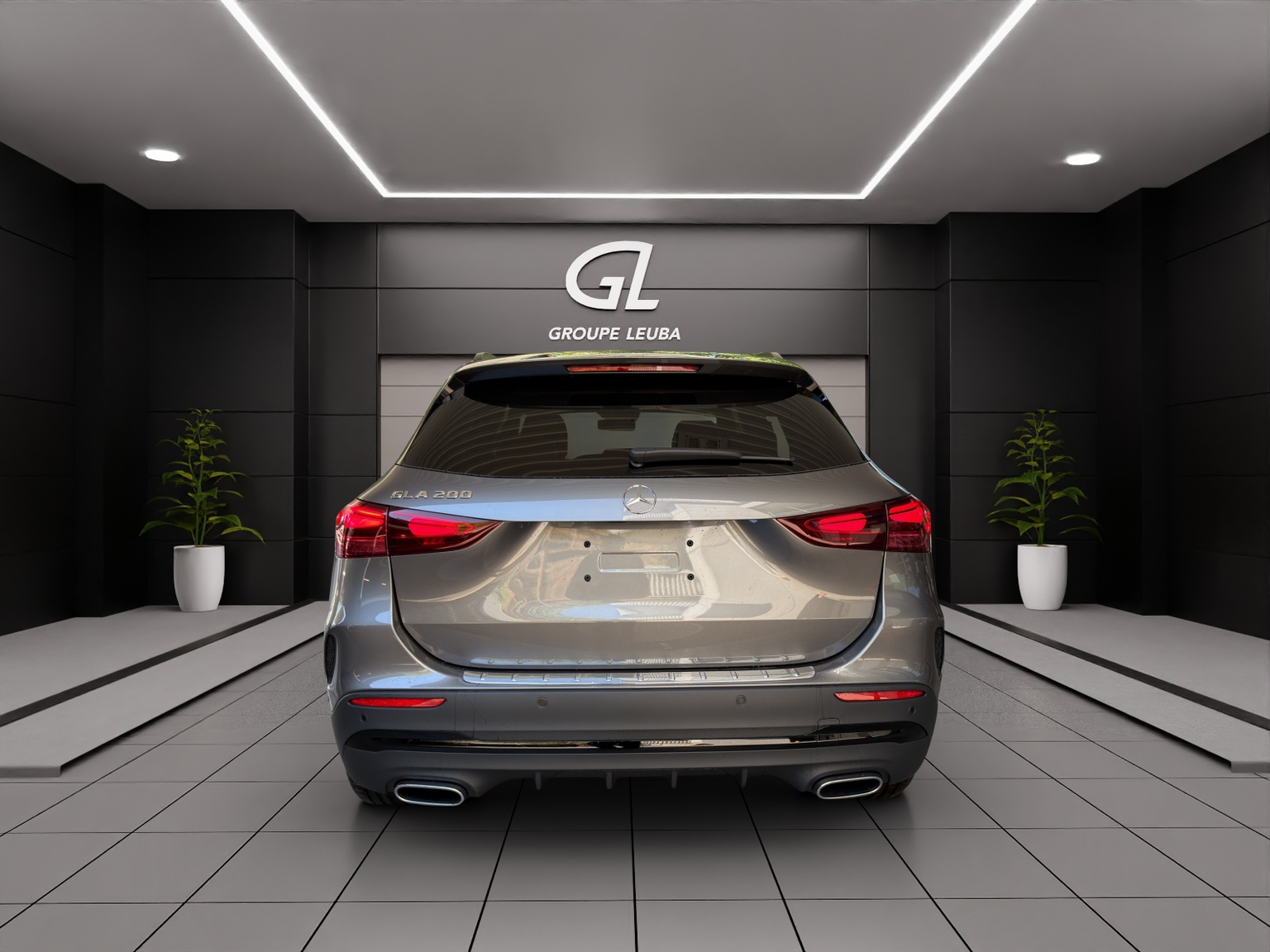 MERCEDES-BENZ GLA 200 Night Star 7G-DCT