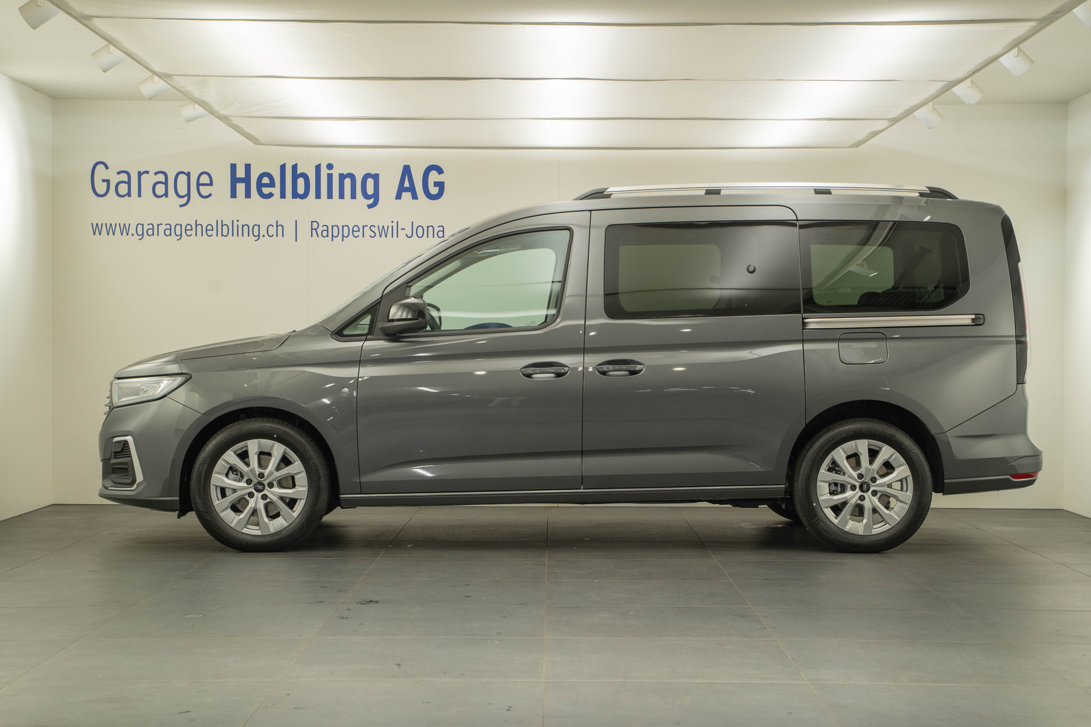 FORD Tourneo Grand Connect 1.5 EcoBoost 114 Titanium