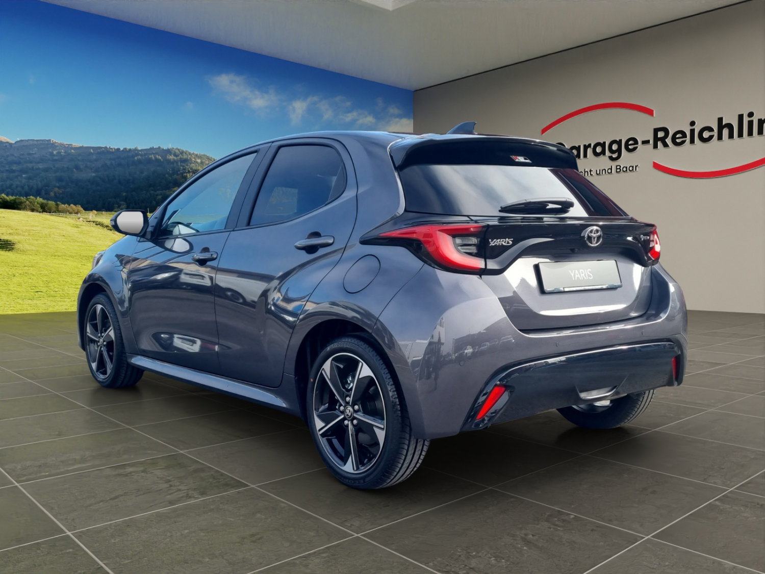 TOYOTA Yaris 1.5 VVT-i HSD Premium