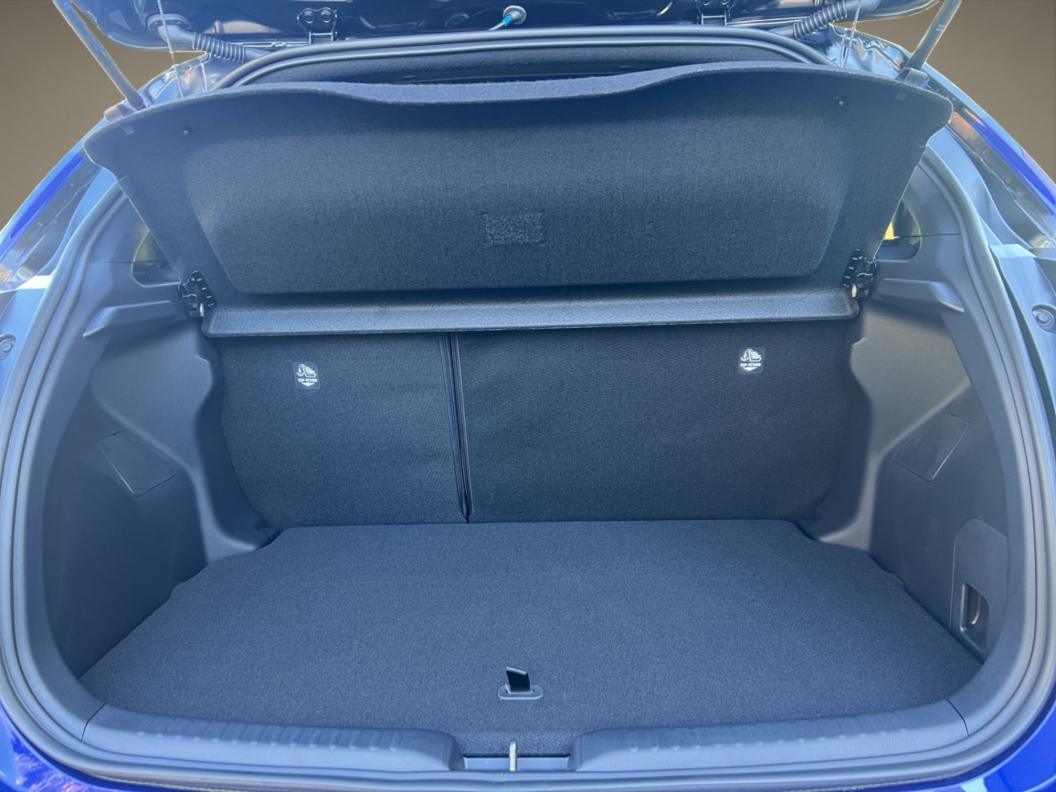 TOYOTA Yaris 1.5 VVT-i HSD GR Sport