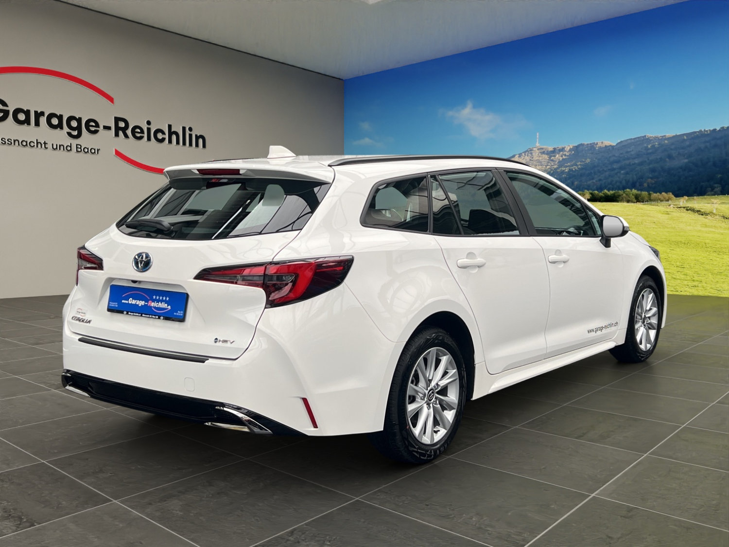 TOYOTA Corolla Touring Sports 1.8 HSD Comfort