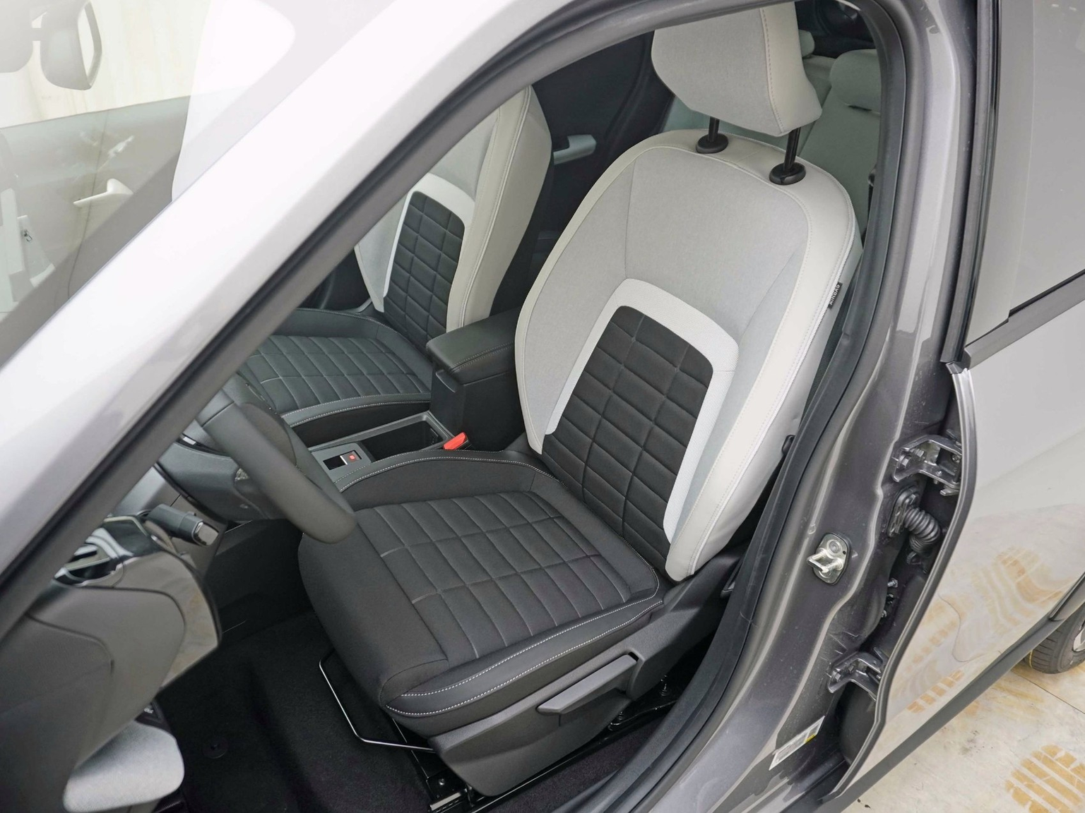 CITROEN C3 1.2 Hybrid Max