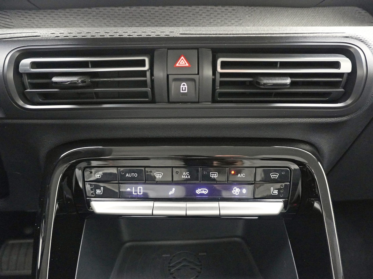 CITROEN C3 1.2 Hybrid Max