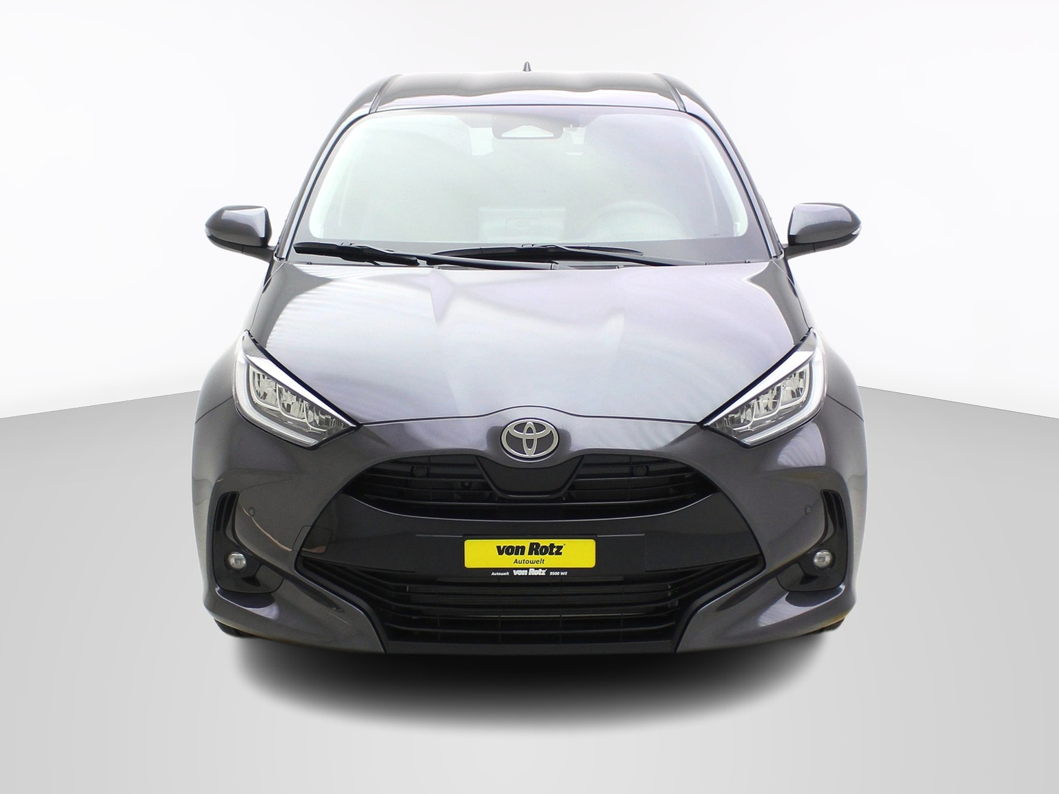 TOYOTA Yaris 1.5 VVT-i HSD Trend