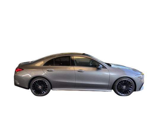 MERCEDES-BENZ CLA 220 4Matic 8G-DCT