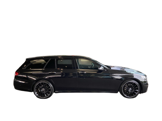 MERCEDES-BENZ E 220 d T 4M Swiss Star