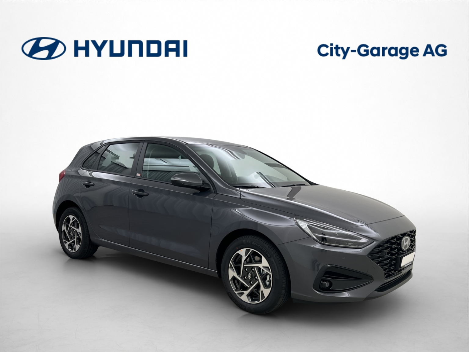 HYUNDAI i30 1.5 T-GDi Amplia