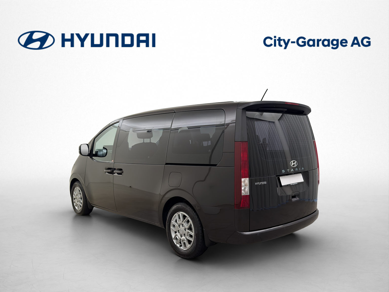 HYUNDAI Staria Wagon 2.2 CRDI Amplia 4X4