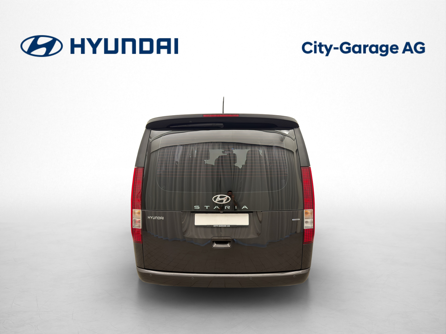 HYUNDAI Staria Wagon 2.2 CRDI Amplia 4X4