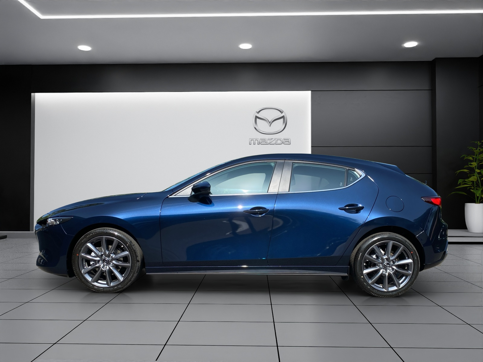 MAZDA 3 Hatchback SKYACTIV-G M Hybrid 140 Centre Line Automat